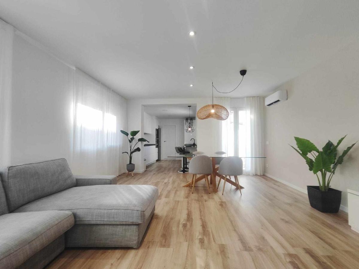 מטארו Mazi Apartments Cuba מראה חיצוני תמונה